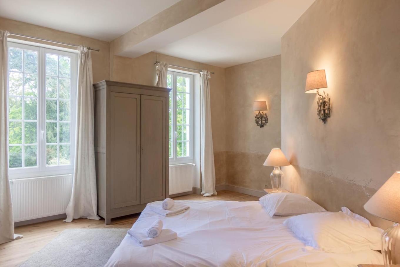 Maison Chaleureuse De 4 A 12 Personnes Neuville-aux-Bois Екстер'єр фото