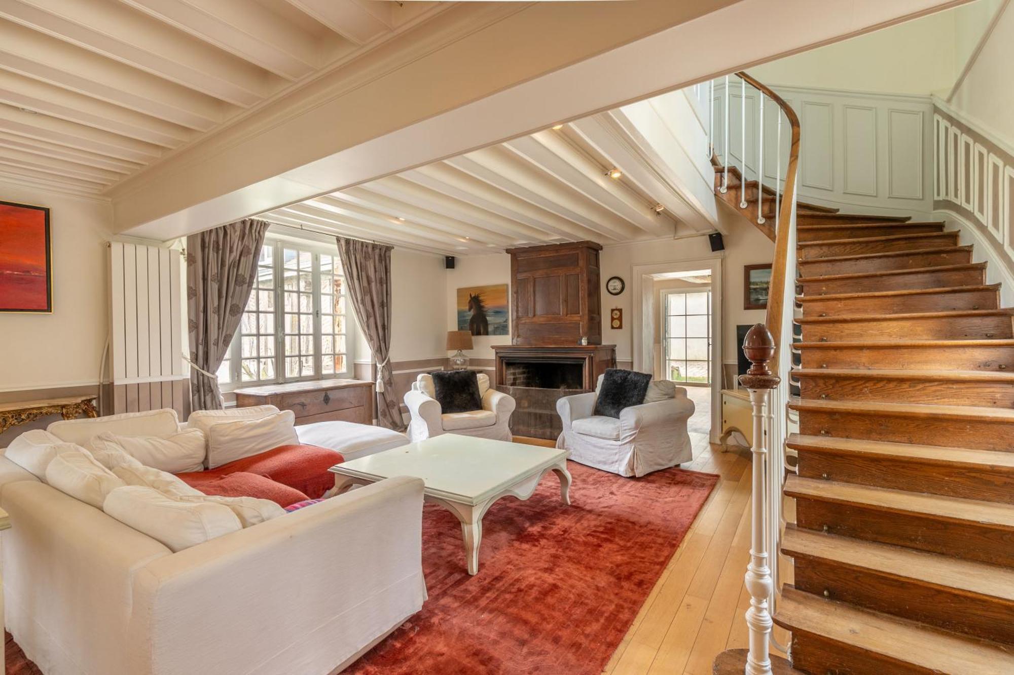 Maison Chaleureuse De 4 A 12 Personnes Neuville-aux-Bois Екстер'єр фото